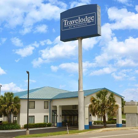 Travelodge By Wyndham Montgomery East Exterior foto